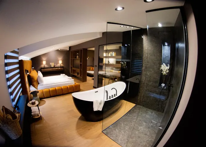 Kristall Apartments Premium