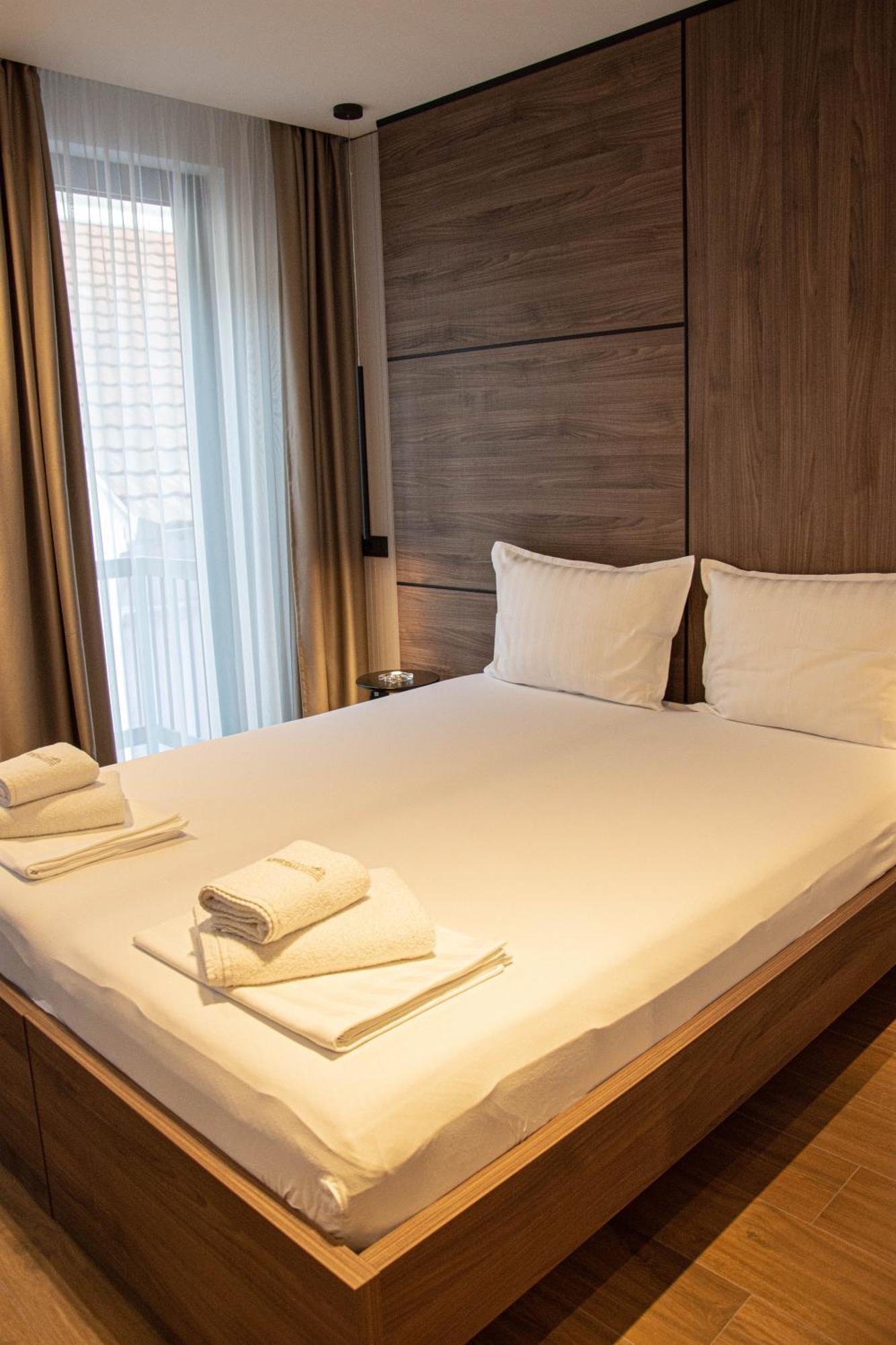 Kristall Premium Apartment *